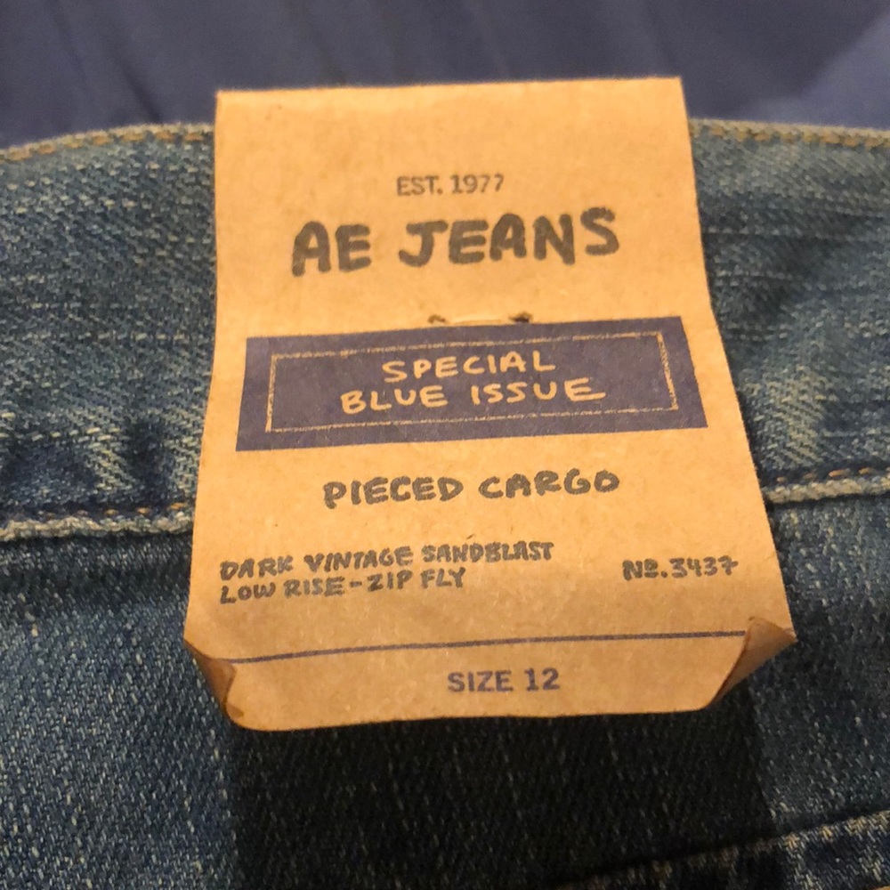 American eagle jean shorts size 12 new w/ tags